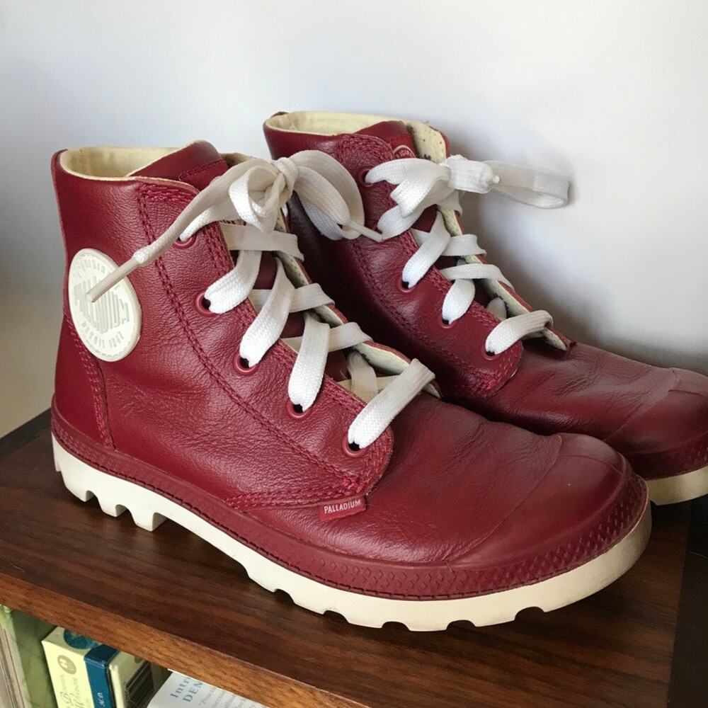 Palladium Hi Top Decadent Red / Burgundy Leather Boots Women's 7.5 / Men's 6